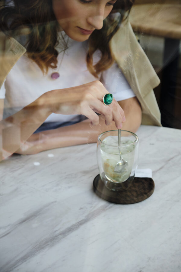 Подвеска Глаз с лавандовым резным кварцем — изображение 2